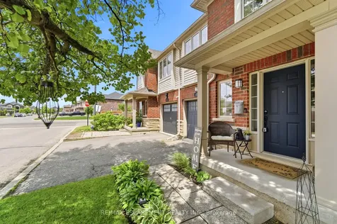 222 Fall Fair Way Hamilton ON L0R 1C0