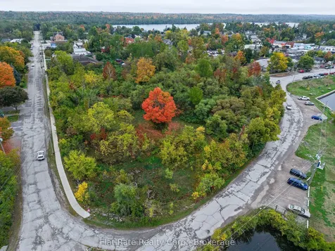 45 Canal Street E Kawartha Lakes ON K0M 1A0