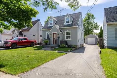 455 Wallace Avenue N Welland ON L3B 1R3