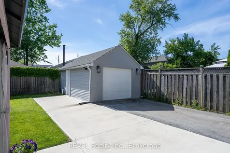 455 Wallace Avenue N Welland ON L3B 1R3