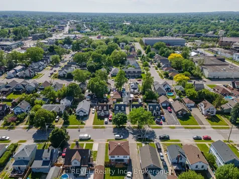 455 Wallace Avenue N Welland ON L3B 1R3