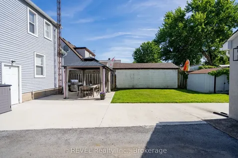455 Wallace Avenue N Welland ON L3B 1R3