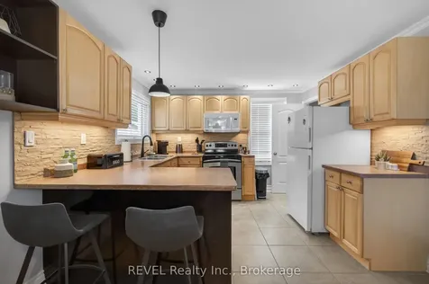 455 Wallace Avenue N Welland ON L3B 1R3