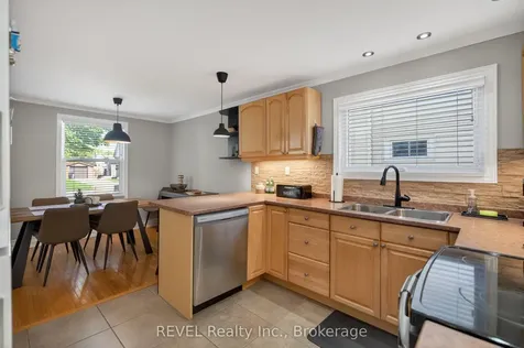 455 Wallace Avenue N Welland ON L3B 1R3