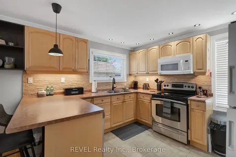 455 Wallace Avenue N Welland ON L3B 1R3