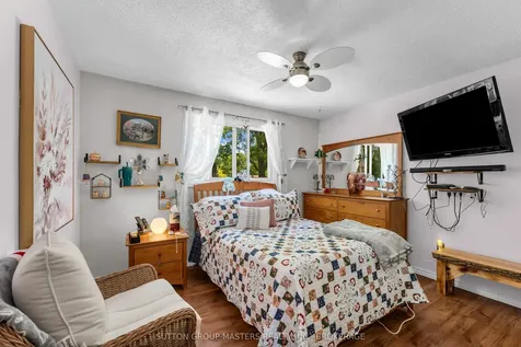 788 Mona Drive Kingston ON K7M 5C3