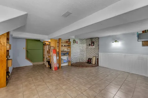 788 Mona Drive Kingston ON K7M 5C3