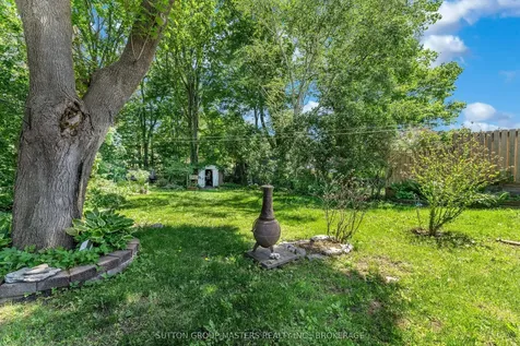 788 Mona Drive Kingston ON K7M 5C3
