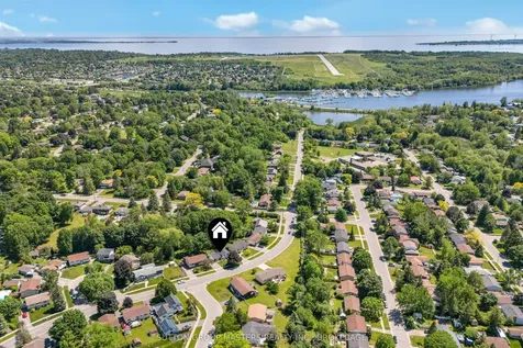 788 Mona Drive Kingston ON K7M 5C3