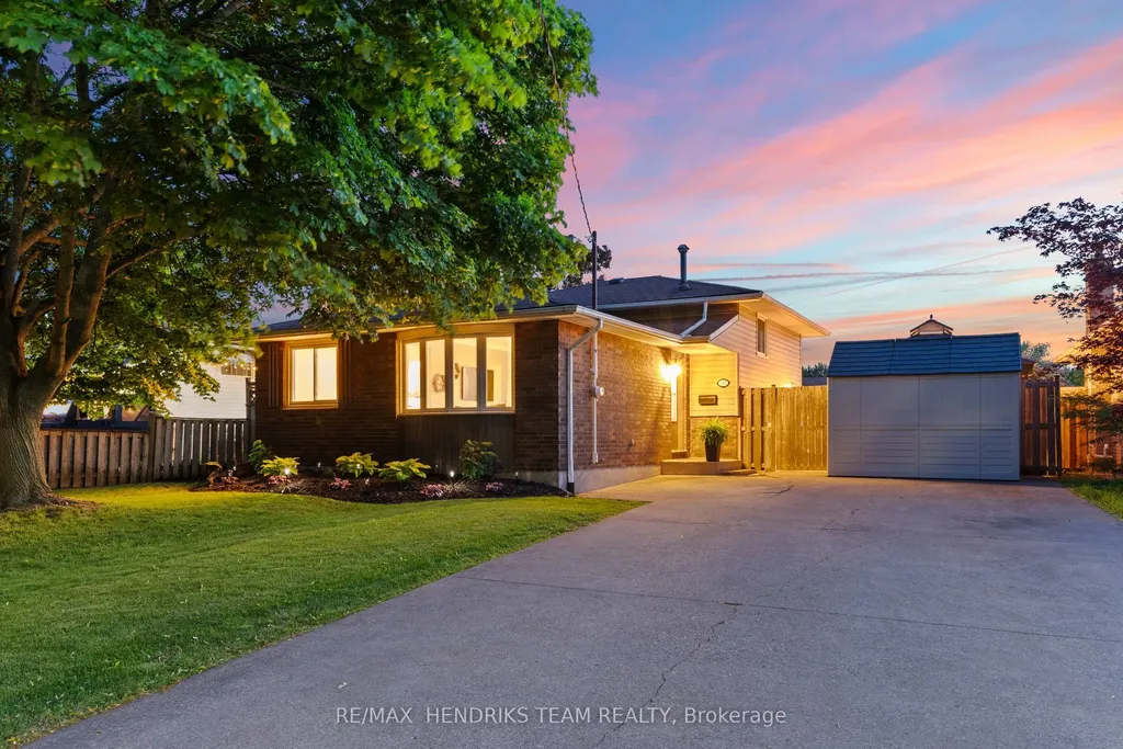 111 Meredith Drive St. Catharines ON L2M 6C5