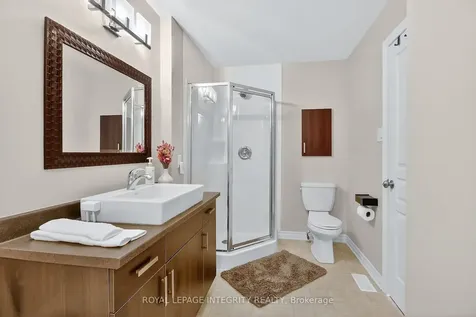 84 Stonehaven Drive Kanata ON K2M 0C1
