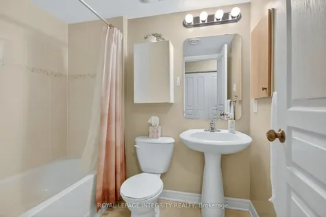84 Stonehaven Drive Kanata ON K2M 0C1