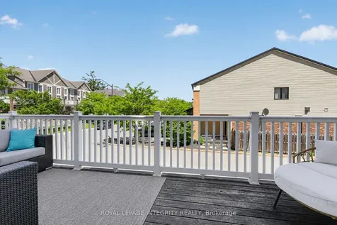 84 Stonehaven Drive Kanata ON K2M 0C1