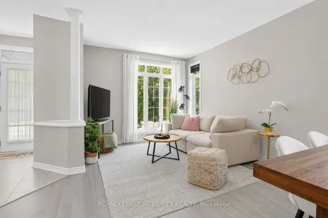 84 Stonehaven Drive Kanata ON K2M 0C1