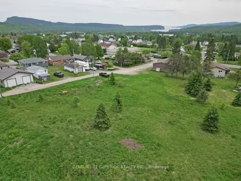 Pt Lt 13 Mckirdy Avenue Nipigon ON P0T 2J0