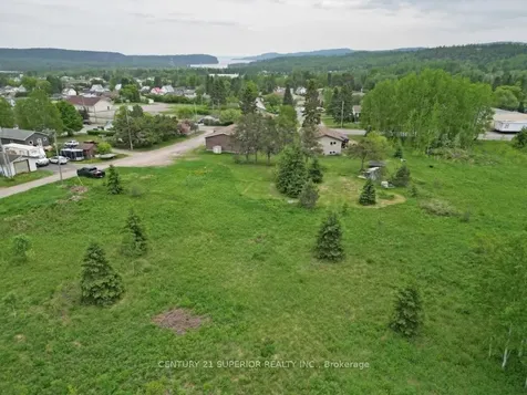 Pt Lt 13 Mckirdy Avenue Nipigon ON P0T 2J0