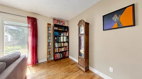 1043 12th Street E Owen Sound ON N4K 5V4