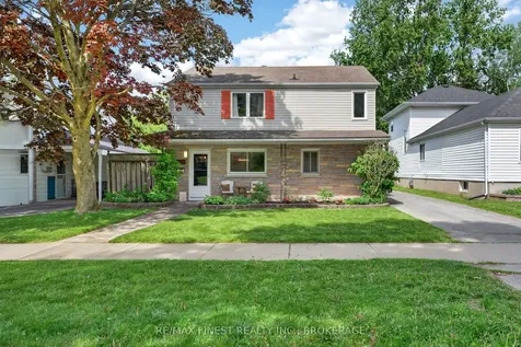 218 Kingscourt Avenue Kingston ON K7K 4P8