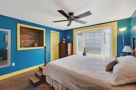 218 Kingscourt Avenue Kingston ON K7K 4P8