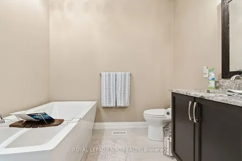 6 Tuscany Court St. Catharines ON L2S 0E2
