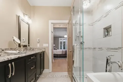 6 Tuscany Court St. Catharines ON L2S 0E2
