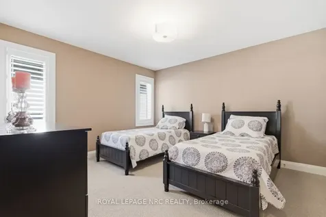 6 Tuscany Court St. Catharines ON L2S 0E2