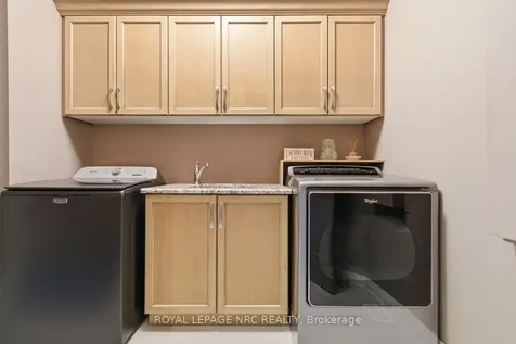 6 Tuscany Court St. Catharines ON L2S 0E2