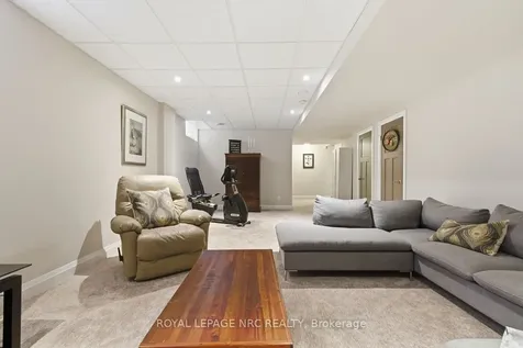 6 Tuscany Court St. Catharines ON L2S 0E2