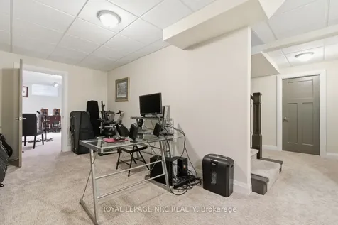 6 Tuscany Court St. Catharines ON L2S 0E2