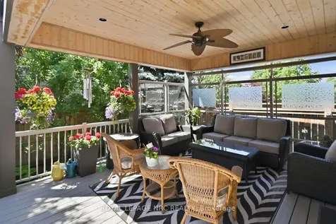 6 Tuscany Court St. Catharines ON L2S 0E2