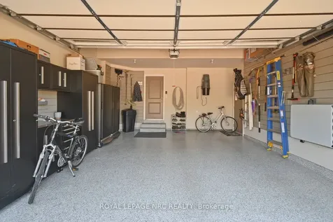 6 Tuscany Court St. Catharines ON L2S 0E2