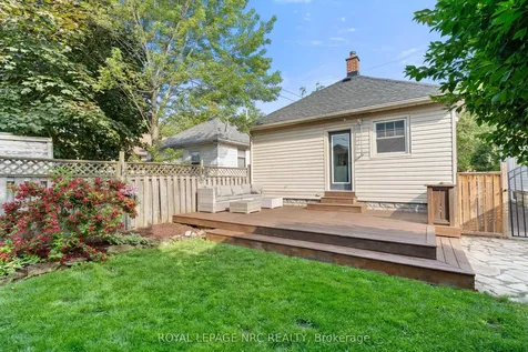 44 Beech Street St. Catharines ON L2R 2B7