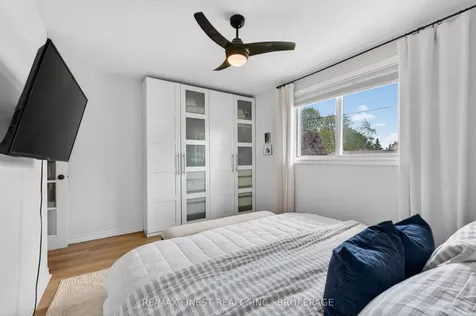 1009 Wise Street Kingston ON K7P 2V9