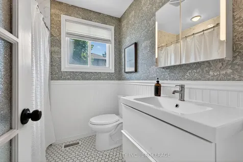 1009 Wise Street Kingston ON K7P 2V9