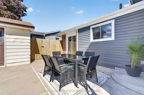 1009 Wise Street Kingston ON K7P 2V9