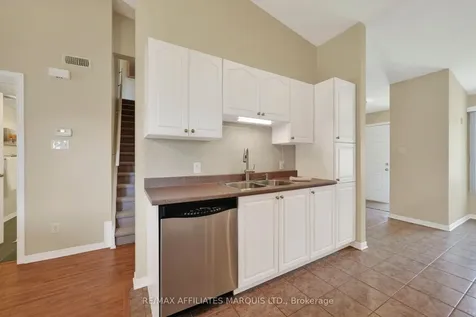 136 Fourth Street E Cornwall ON K6H 2H9
