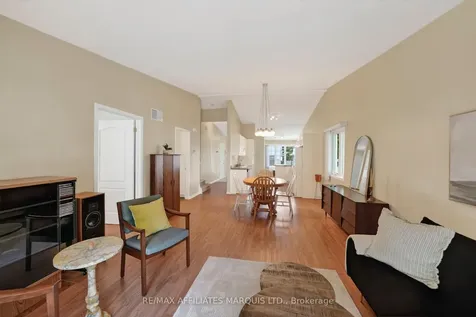 136 Fourth Street E Cornwall ON K6H 2H9