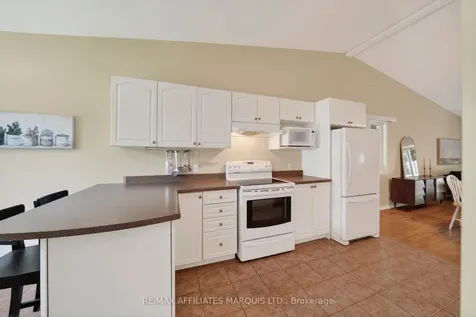 136 Fourth Street E Cornwall ON K6H 2H9