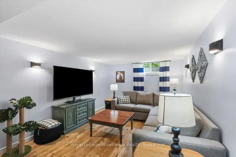 229 Henry Street Stirling-rawdon ON K0K 3E0