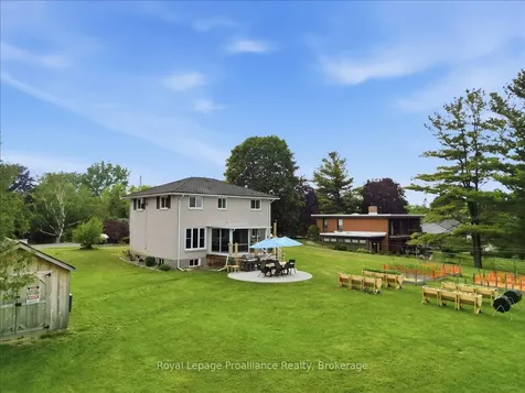229 Henry Street Stirling-rawdon ON K0K 3E0