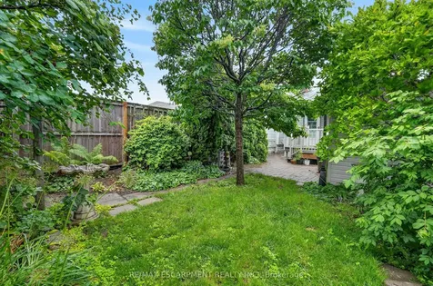 272 Cope Street Hamilton ON L8H 5B5