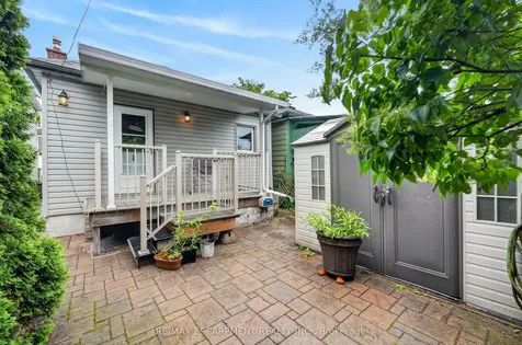 272 Cope Street Hamilton ON L8H 5B5