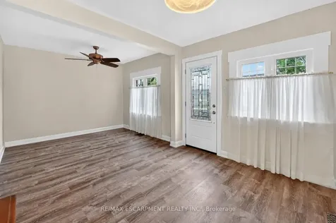 272 Cope Street Hamilton ON L8H 5B5