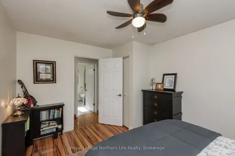 27 Little Down Lane North Bay ON P1B 8G2