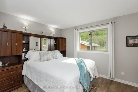27 Little Down Lane North Bay ON P1B 8G2
