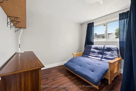 103 Belwood Crescent Kitchener ON N2C 1Z4