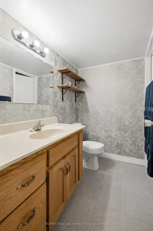103 Belwood Crescent Kitchener ON N2C 1Z4