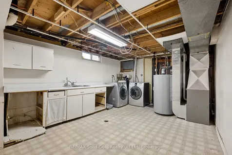 103 Belwood Crescent Kitchener ON N2C 1Z4