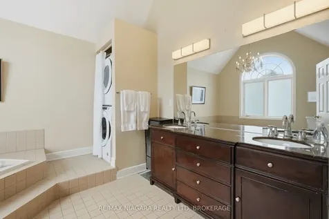 77 Erion Road St. Catharines ON L2W 1B4