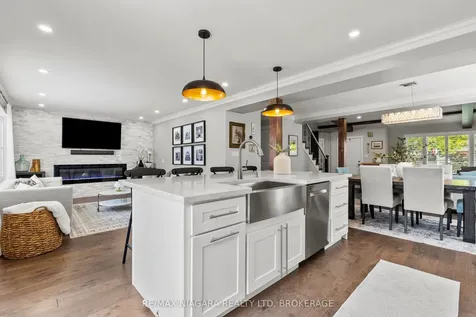 30 Orlando Drive St. Catharines ON L2N 6X4